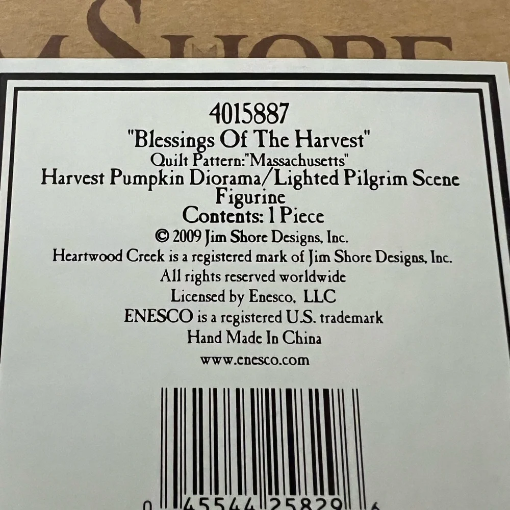 Jim Shore Heartwood Creek Blessings of the Harvest Quilt Massachusetts Pumpkin - Picture 6 of 10